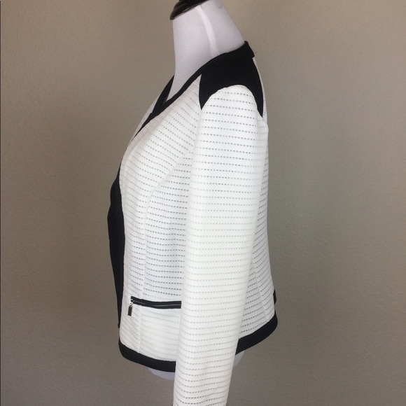 CHICO’S Jacket/Blazer - Picture 2 of 6